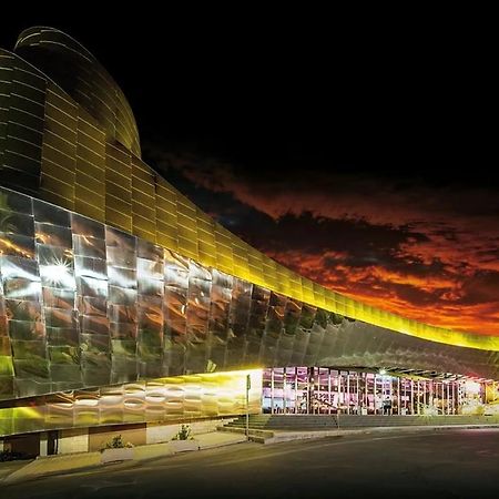 Cometa Center Benidorm Bagian luar foto